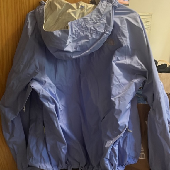 North Face rain jacket - Picture 6 of 6